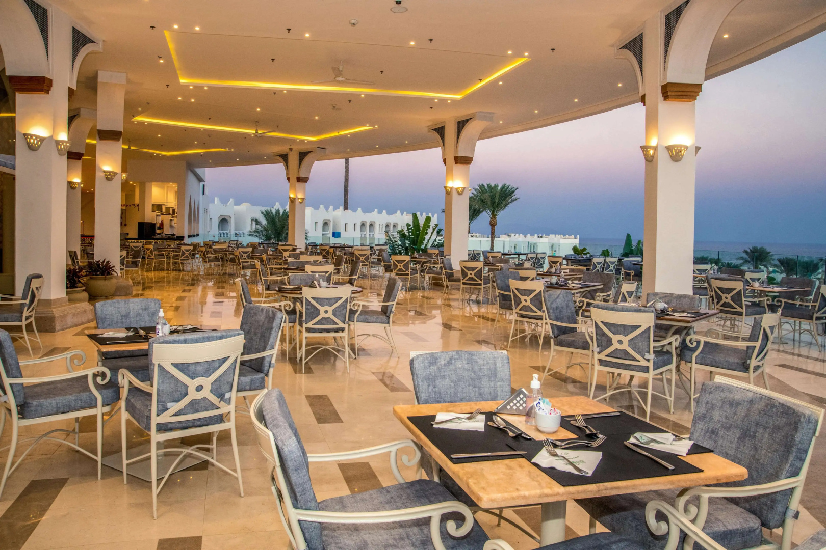 Sunrise Diamond Beach Resort - Grand Select