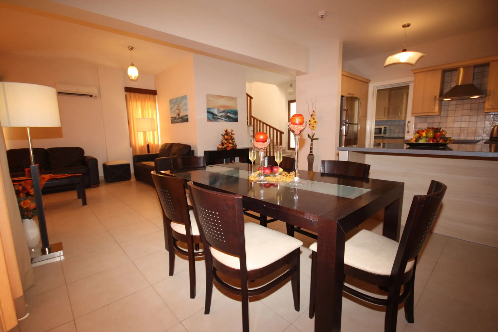 Vineland Holiday Villas