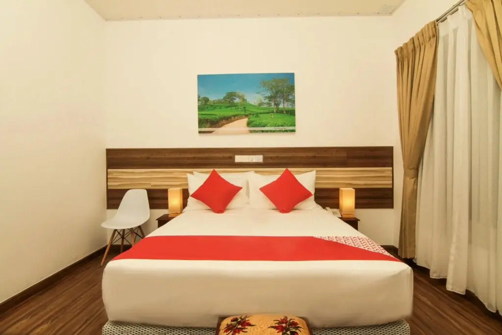 Clove Transit Hotel