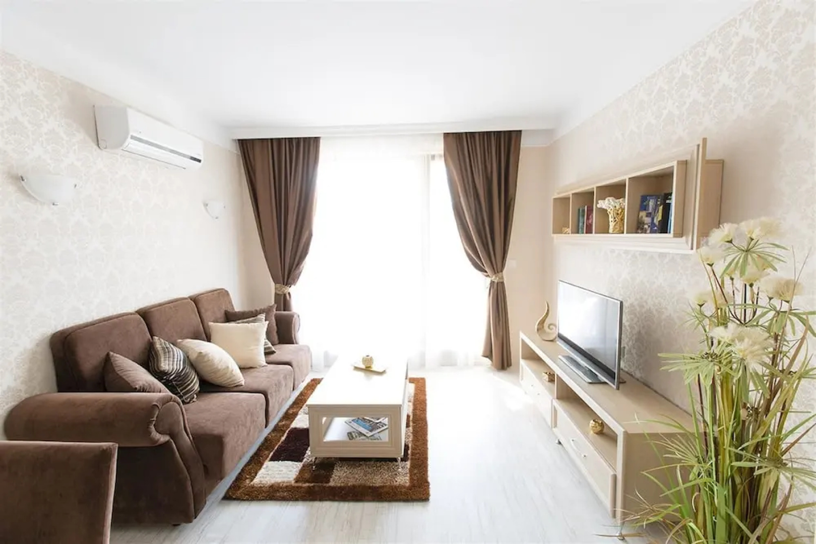 Harmony Suites 8 & 9
