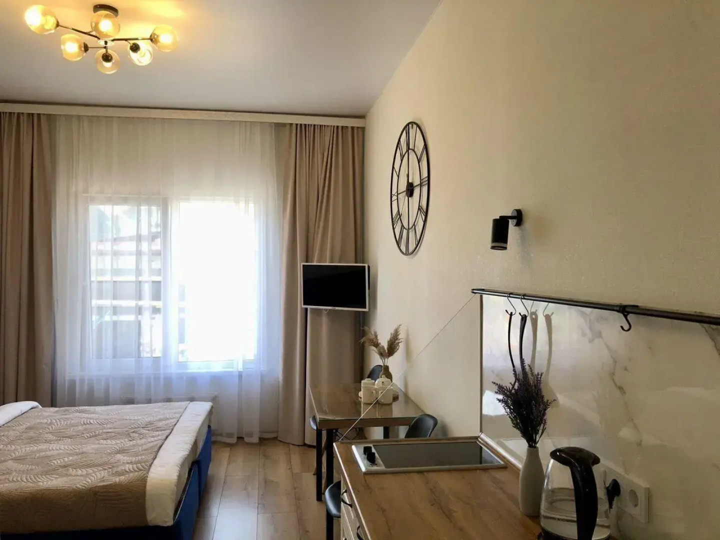 Апартаменты на улице Просвещения 132