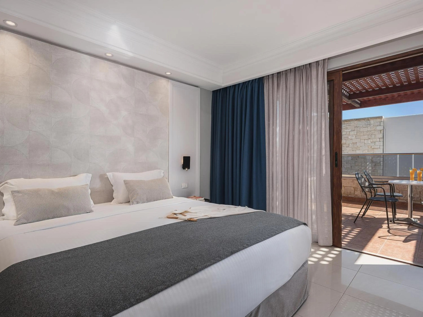 Caldera Creta Paradise