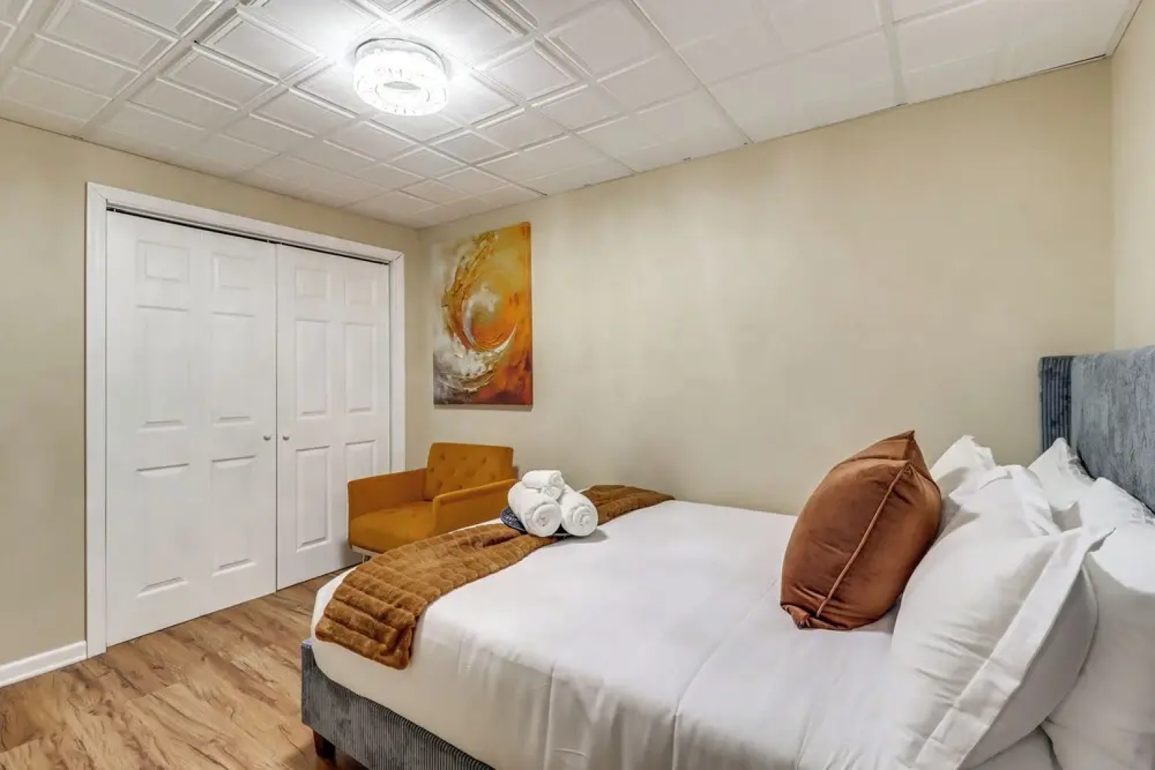 Chic Pocono Hideaway w/ Private Indoor Sauna