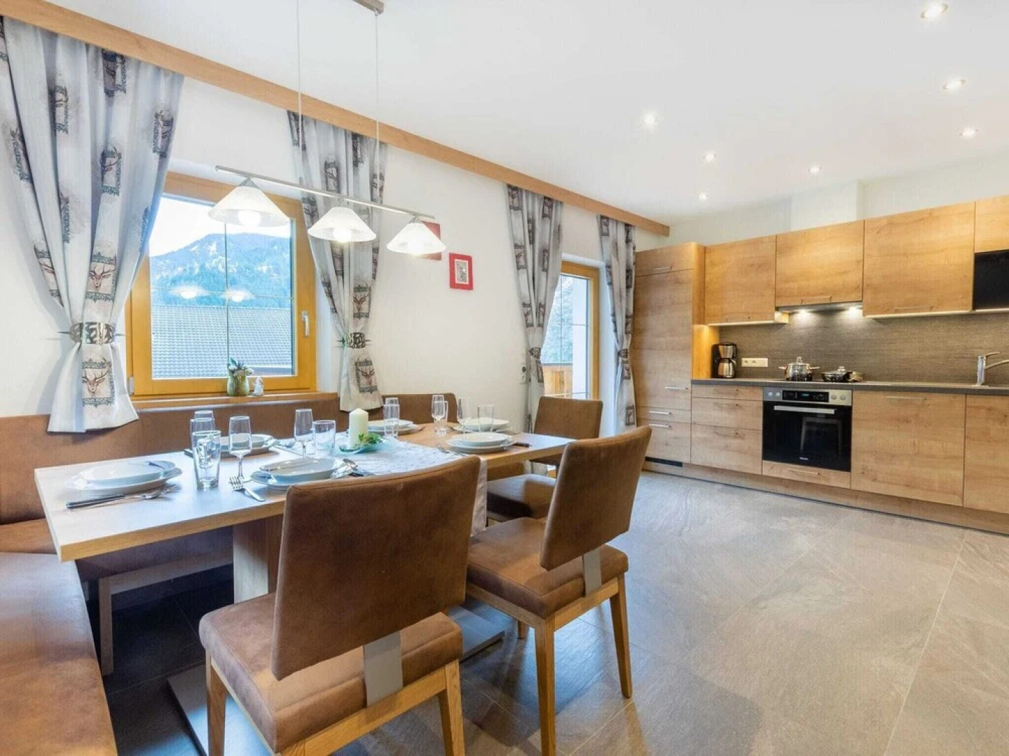 Spacious Apartment in Saalbach with Ski Boot Heaters
