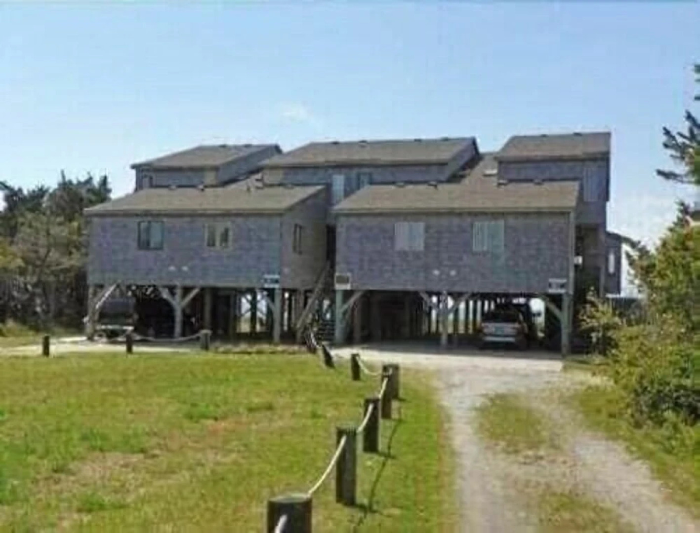 Water's View 3 Bedrooms 3 Bathrooms Home