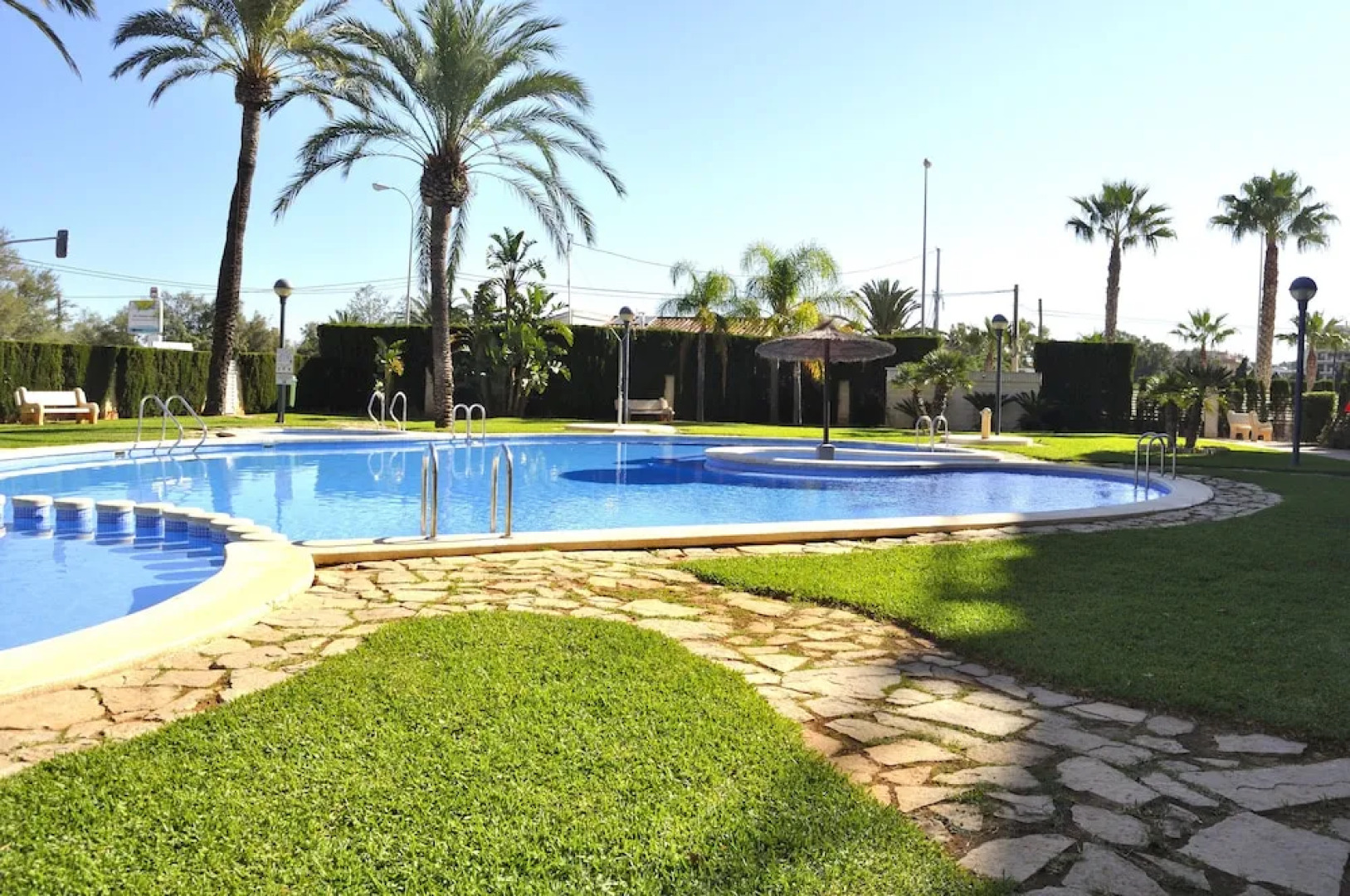 Residencial Playa Sol III