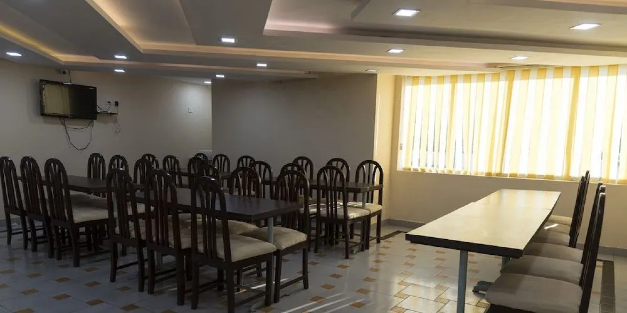 Rajhans Hotel and Resort