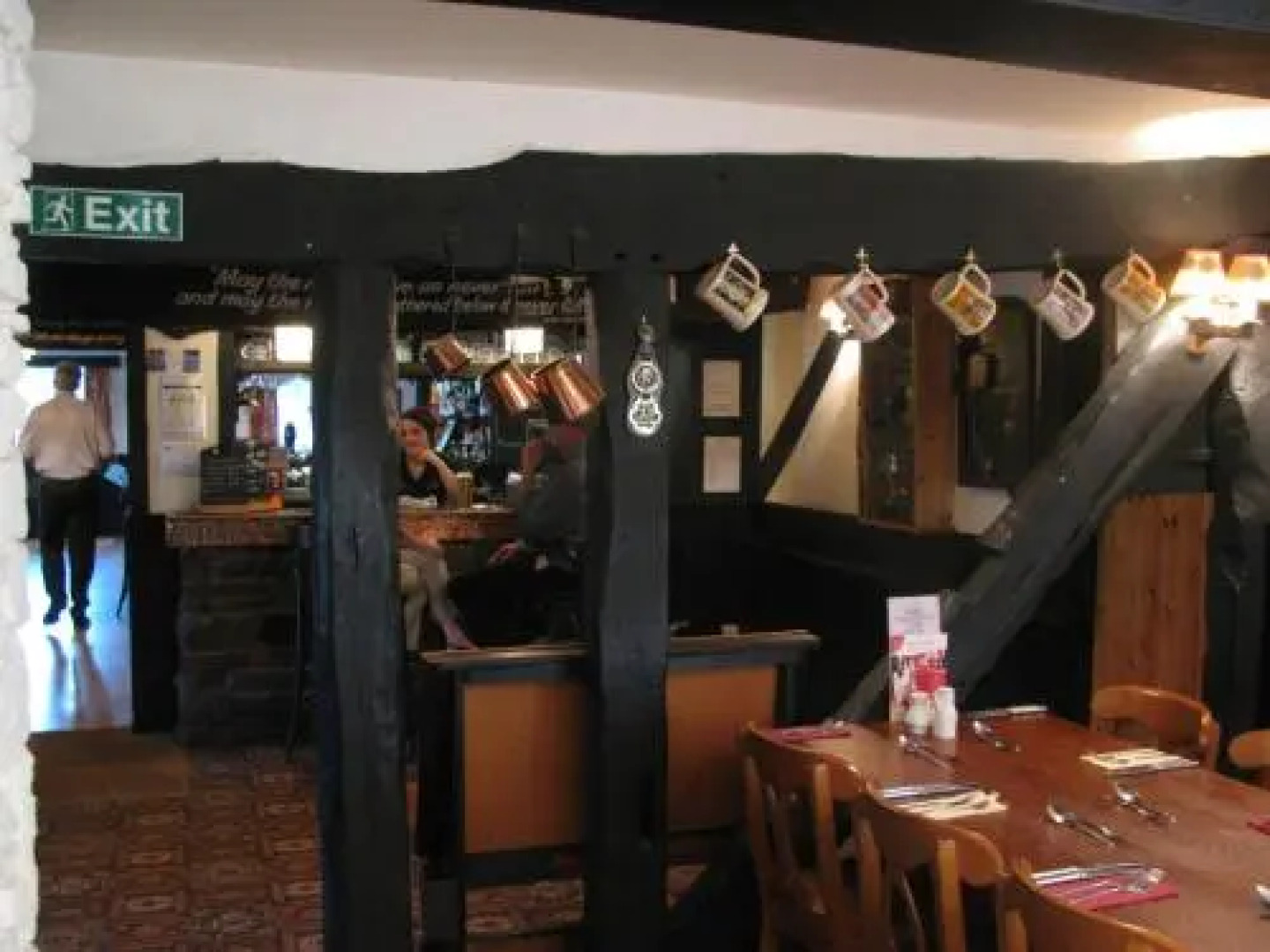 Three Horseshoes Inn