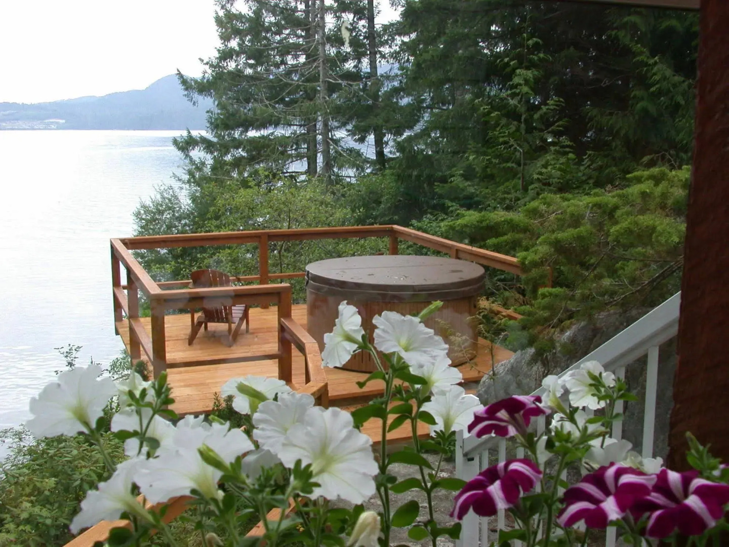 The Tuwanek Hotel and Spa