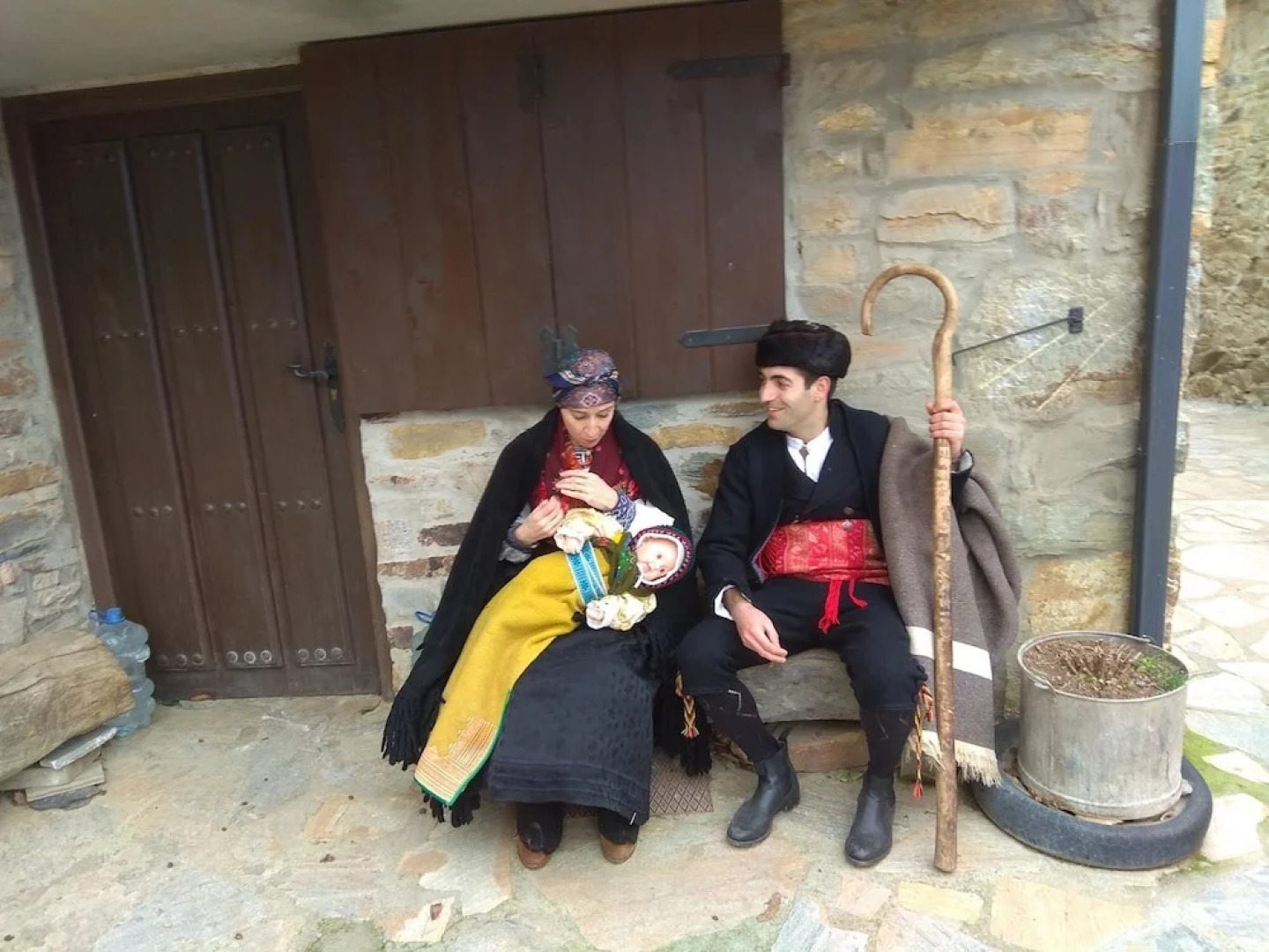 House With 2 Bedrooms in Santa Cruz de los Cuérragos, With Wonderful M