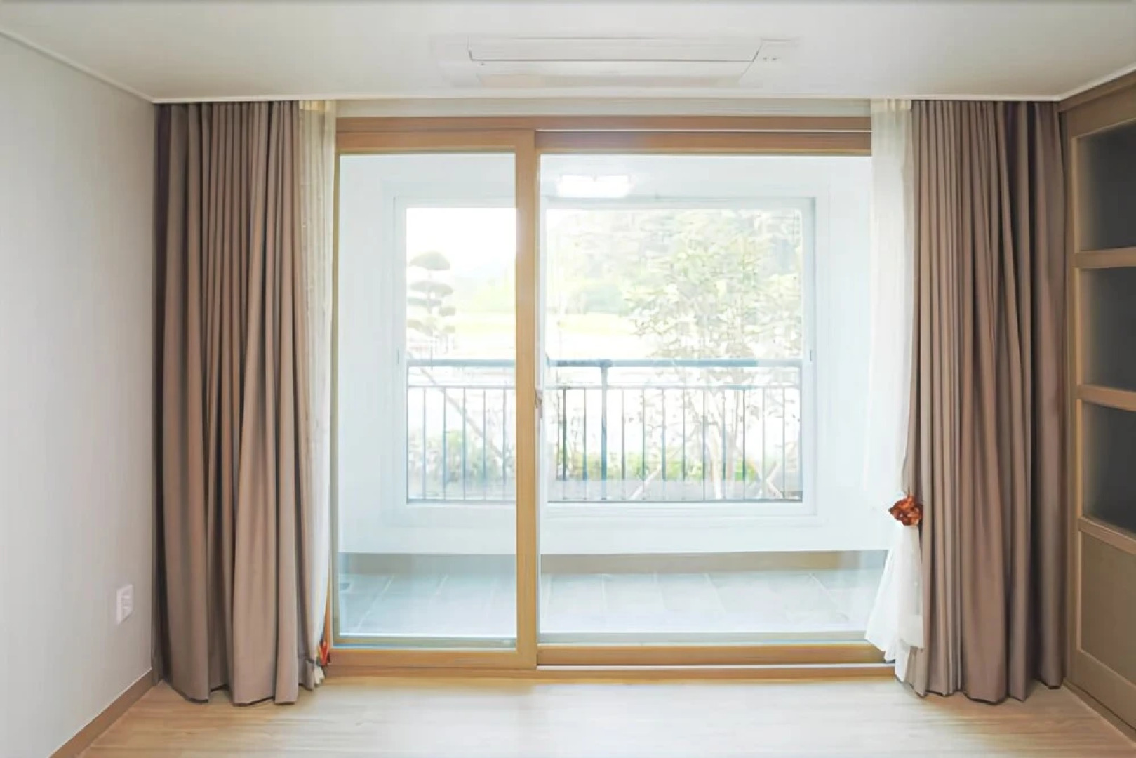 Yongggwang Healing Convention Town