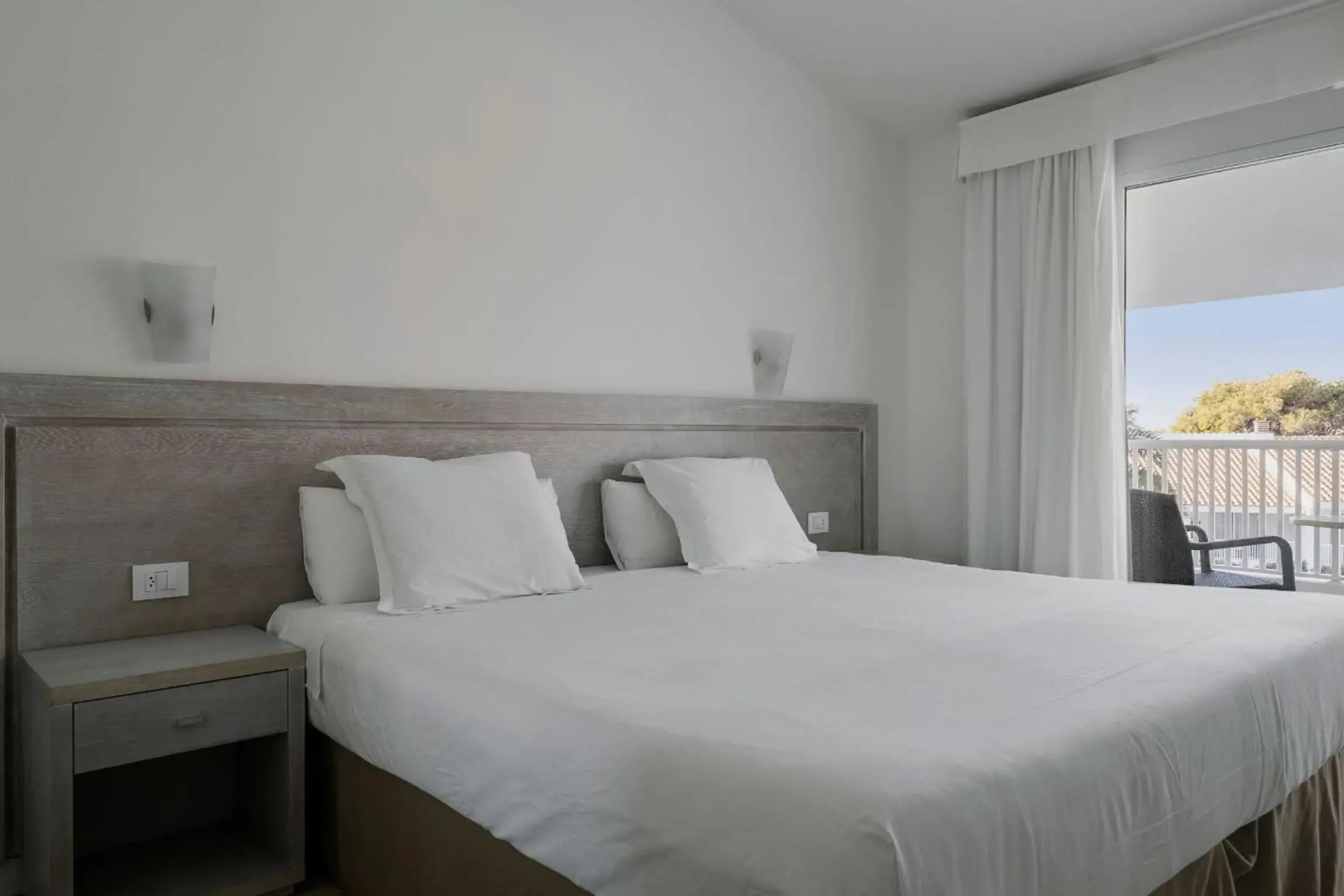 Prinsotel La Caleta Hotel And Apartments