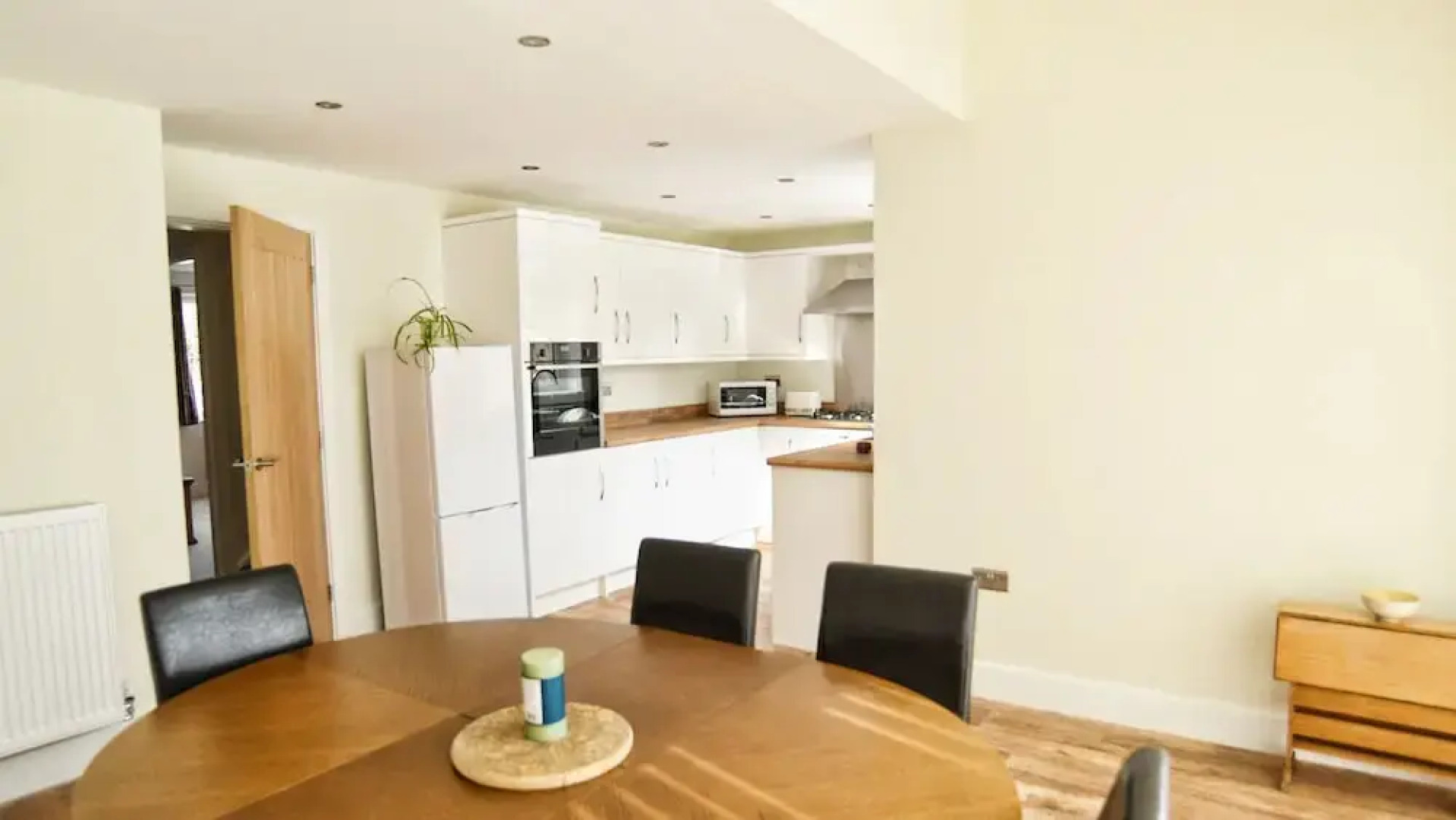 3Bd Gem In The Heart Of Barnetby Le Wold