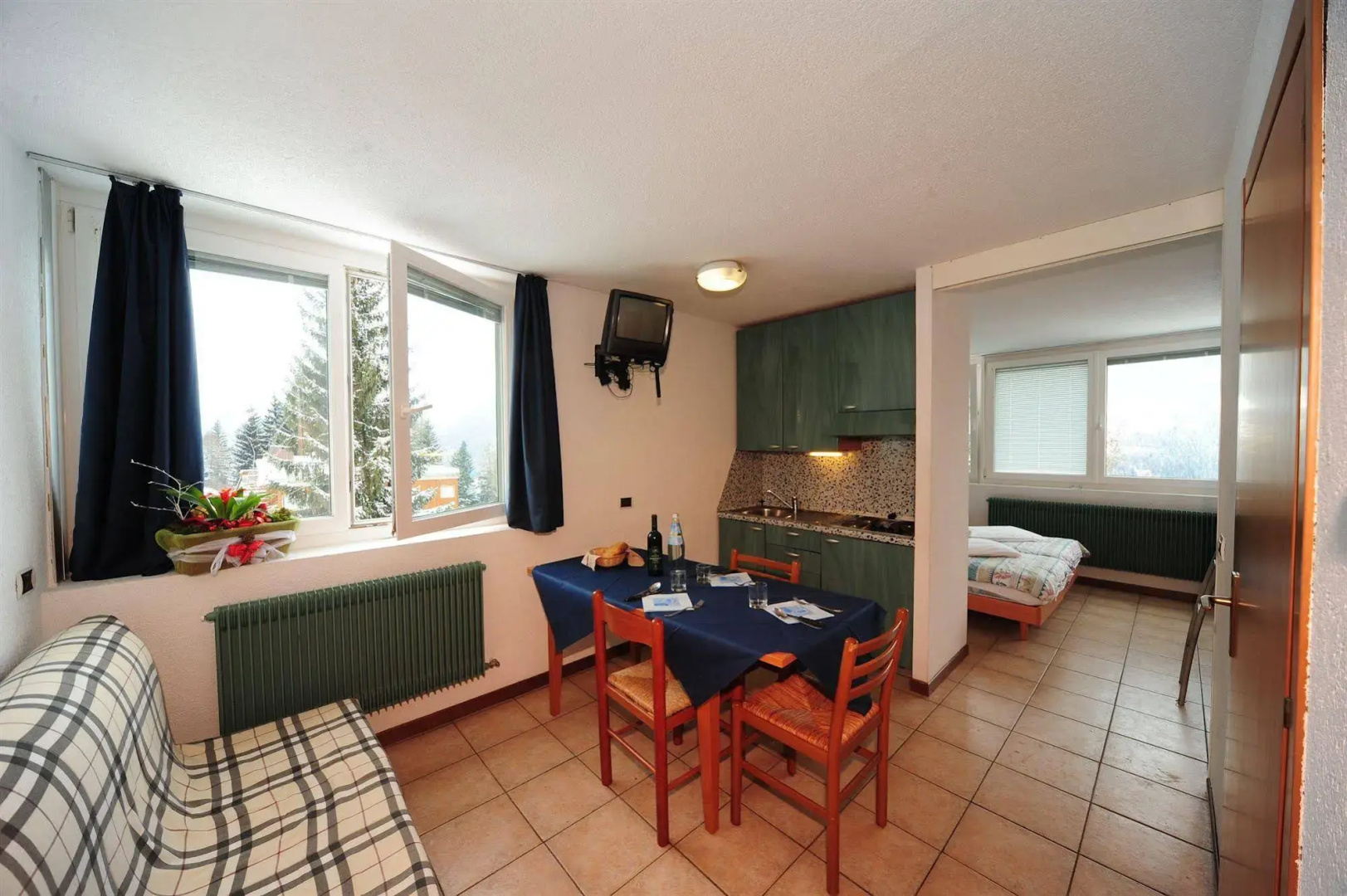 Residence Lores 2