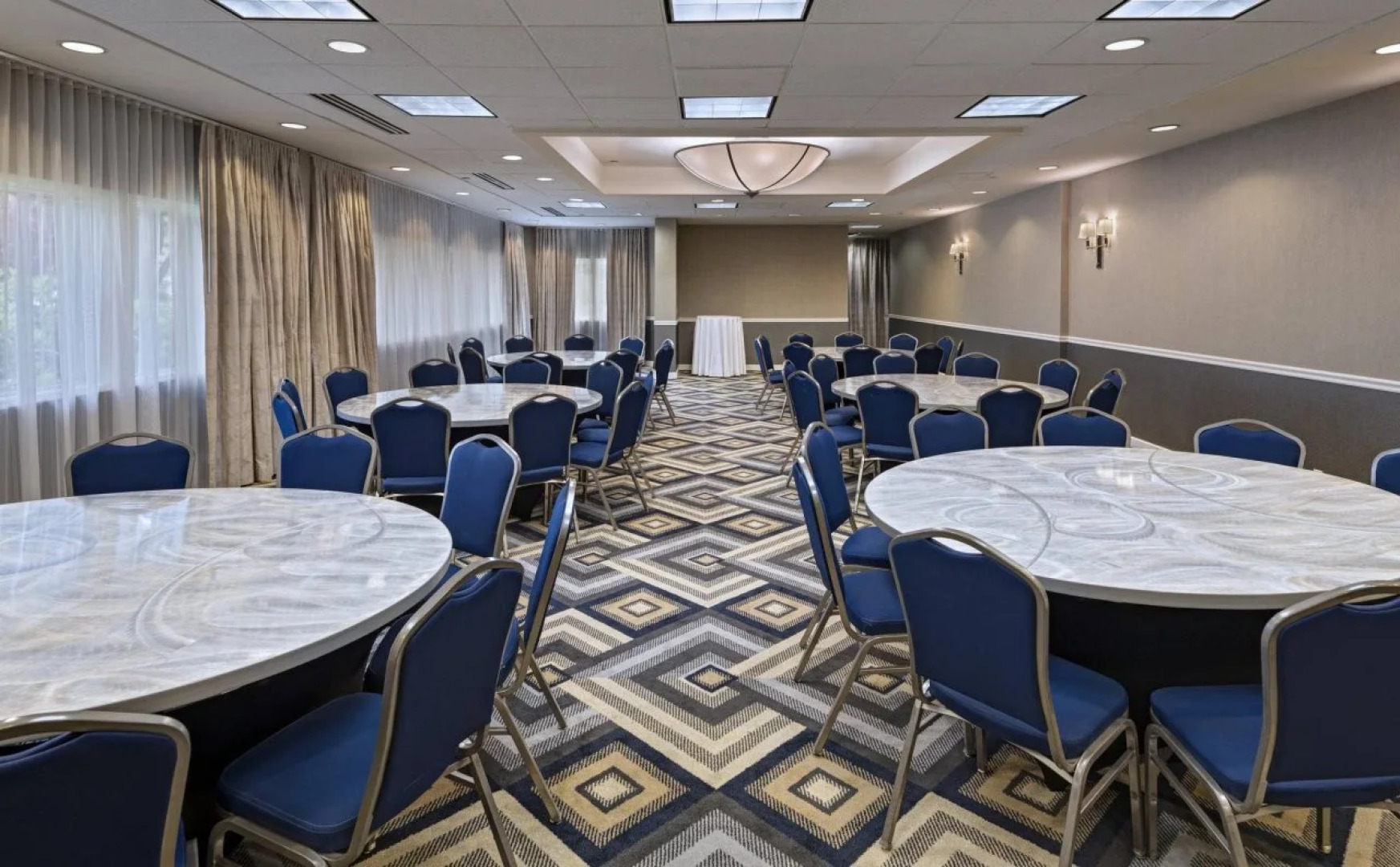 Sheraton Bellevue Hotel