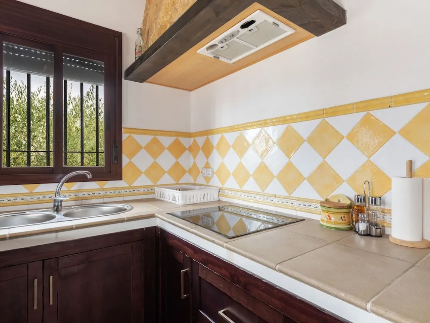 Quaint Holiday Home in Sevilla With Swimming Pool