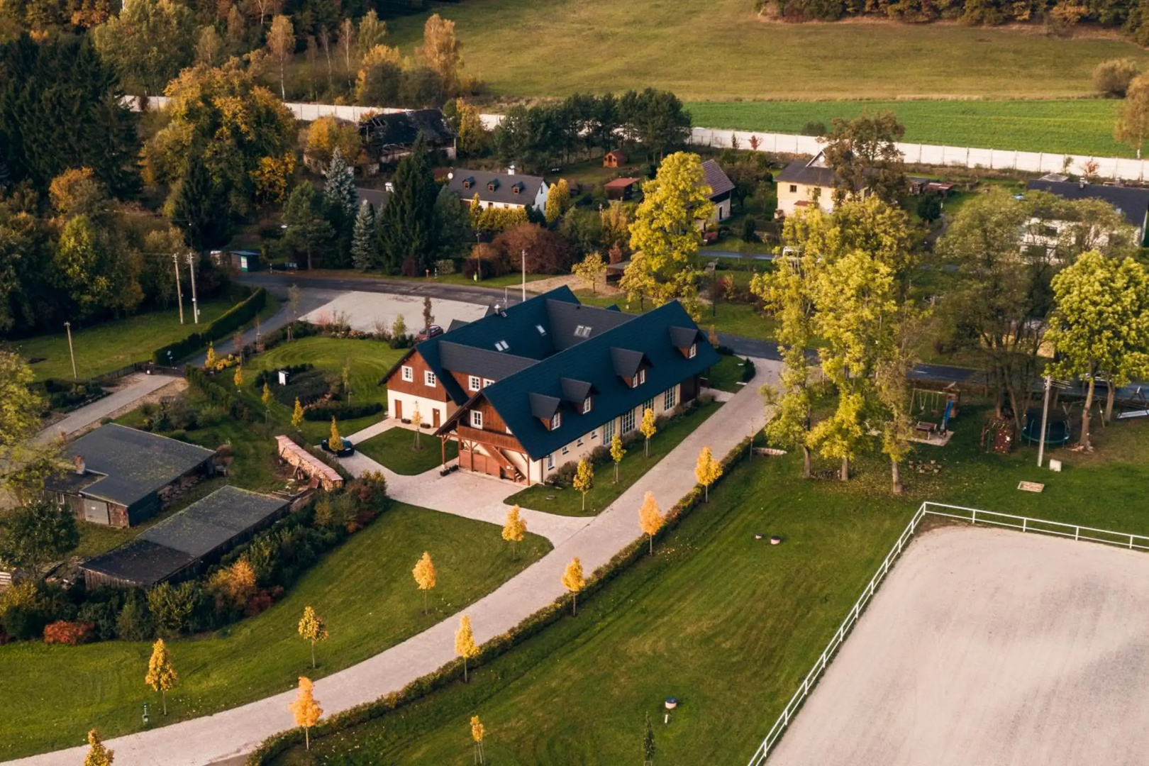 U Pekaře - Jítravský Dvorec