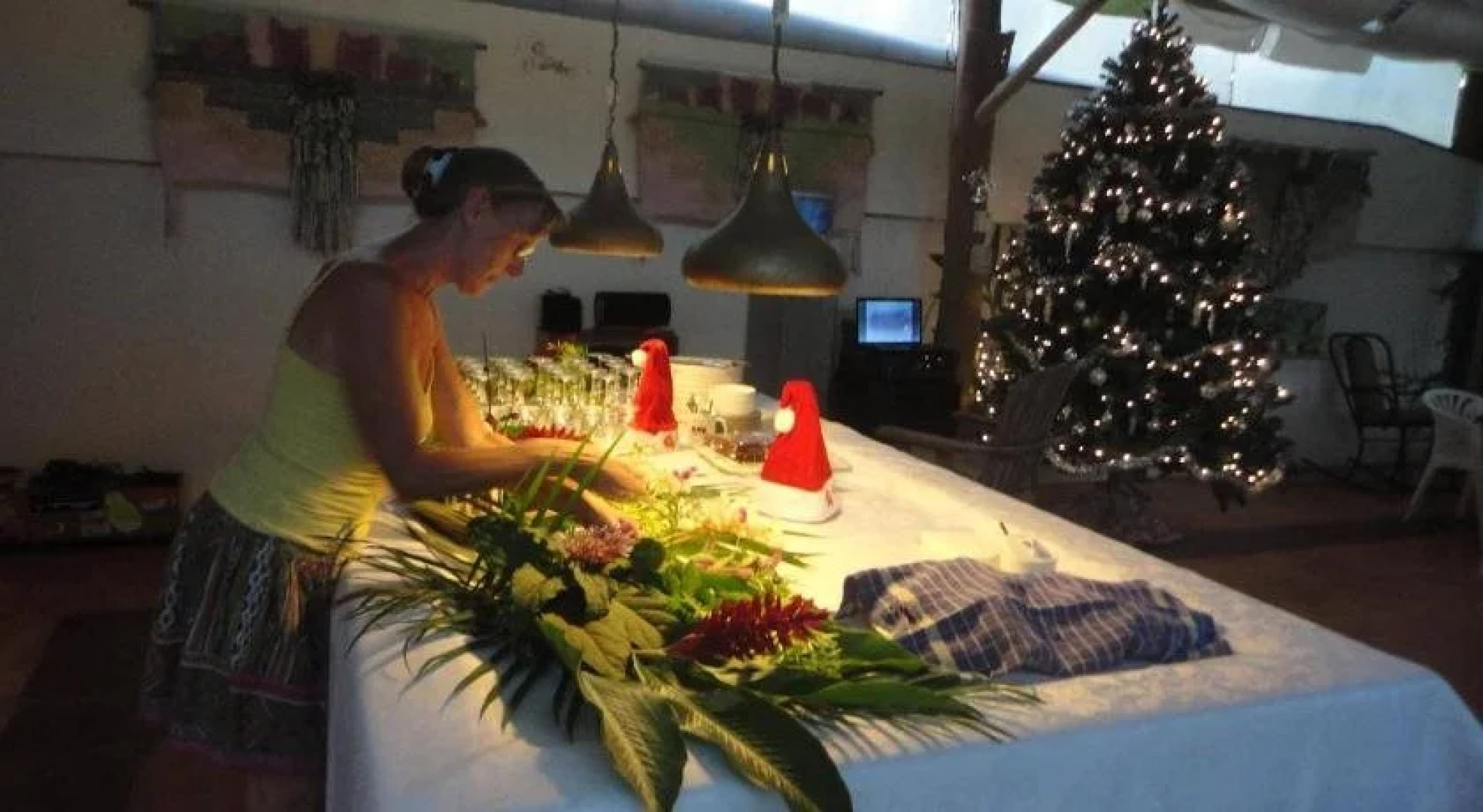 El Flamboyan Apartments