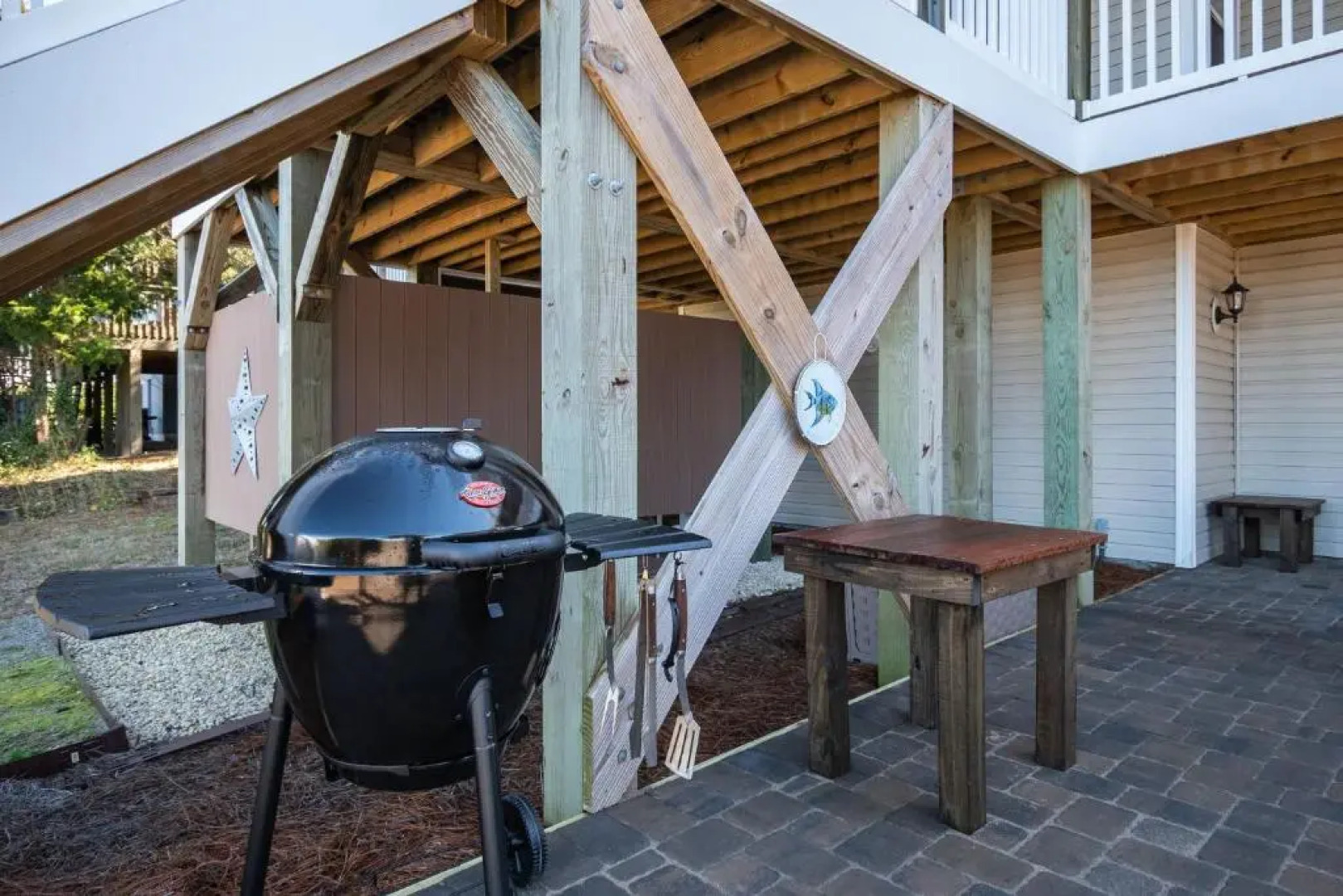 Kings Lynn Inn by Oak Island Accommodations