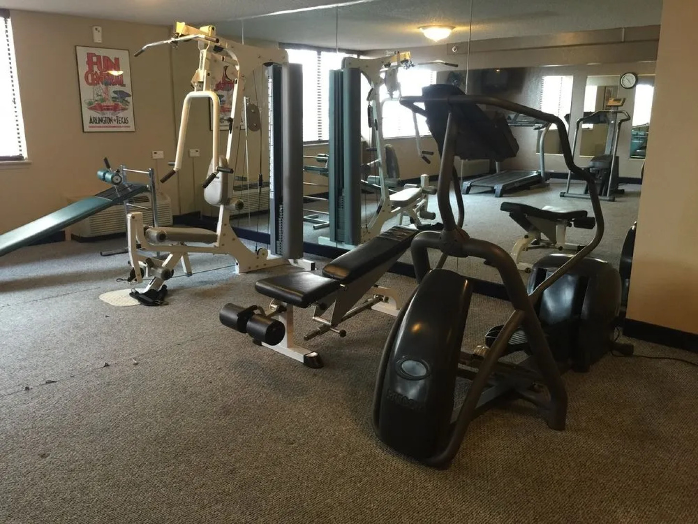 Studio 6 Fort Worth, TX – Downtown East