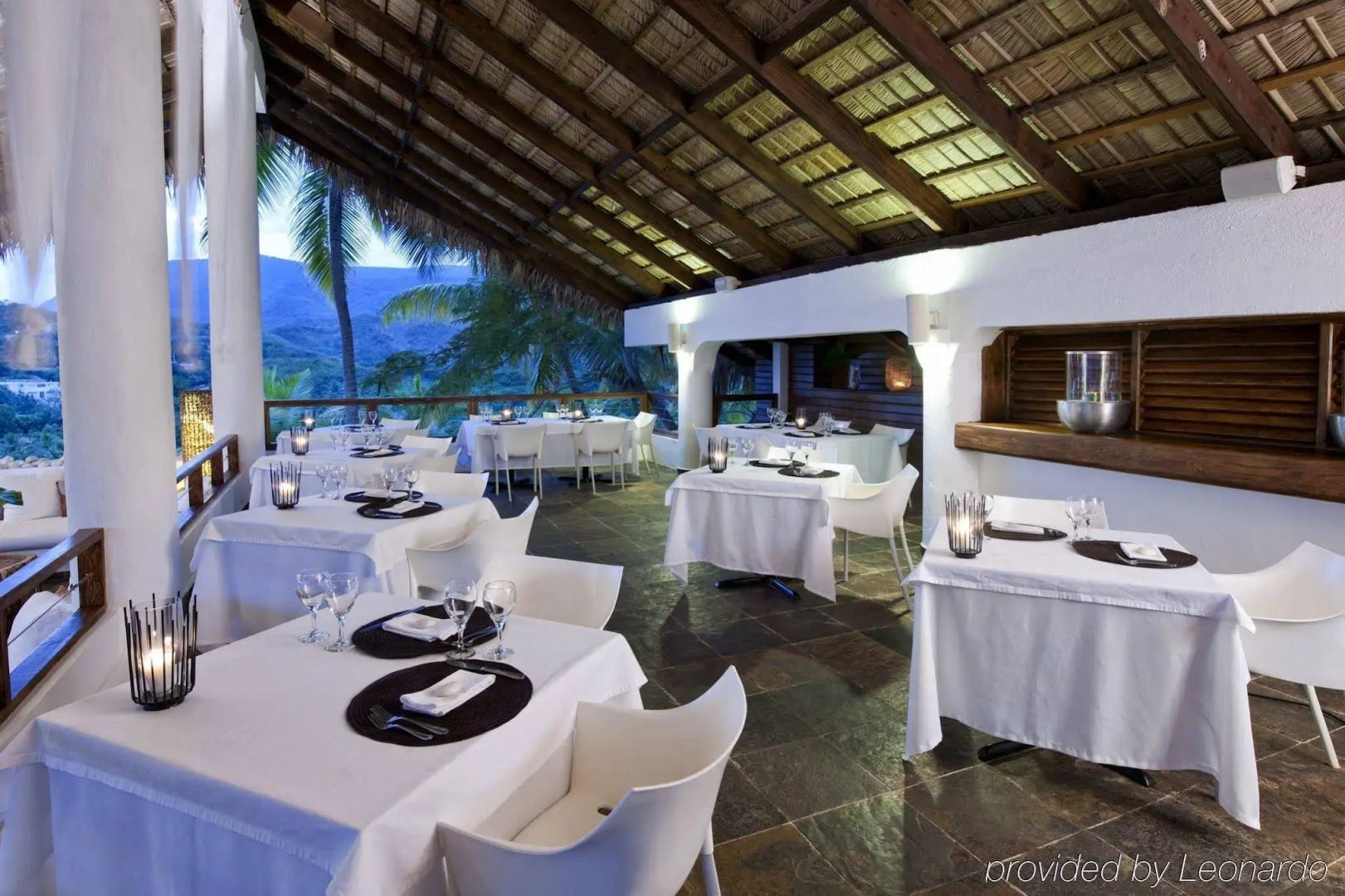 Casa Bonita Tropical Lodge