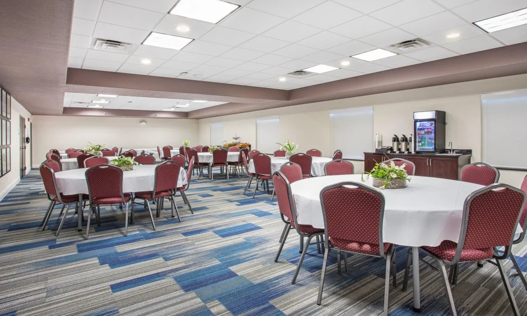 Holiday Inn Express & Suites Glasgow by IHG