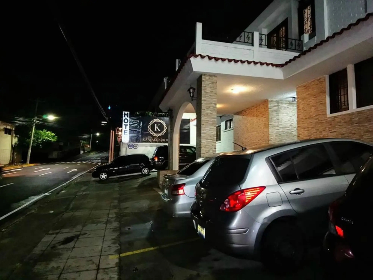 Kartagus Hotel
