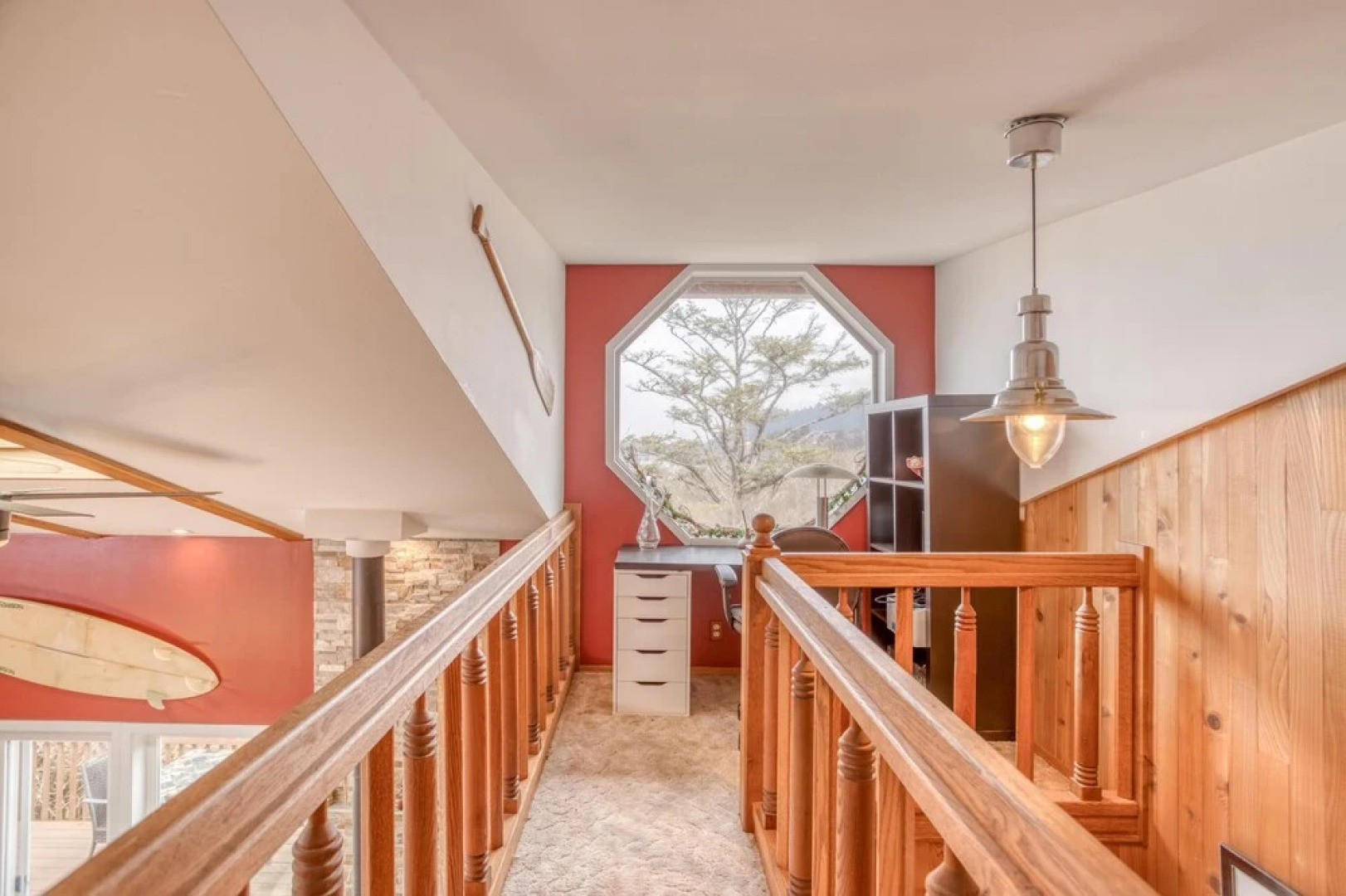 Lakefront Beachhouse