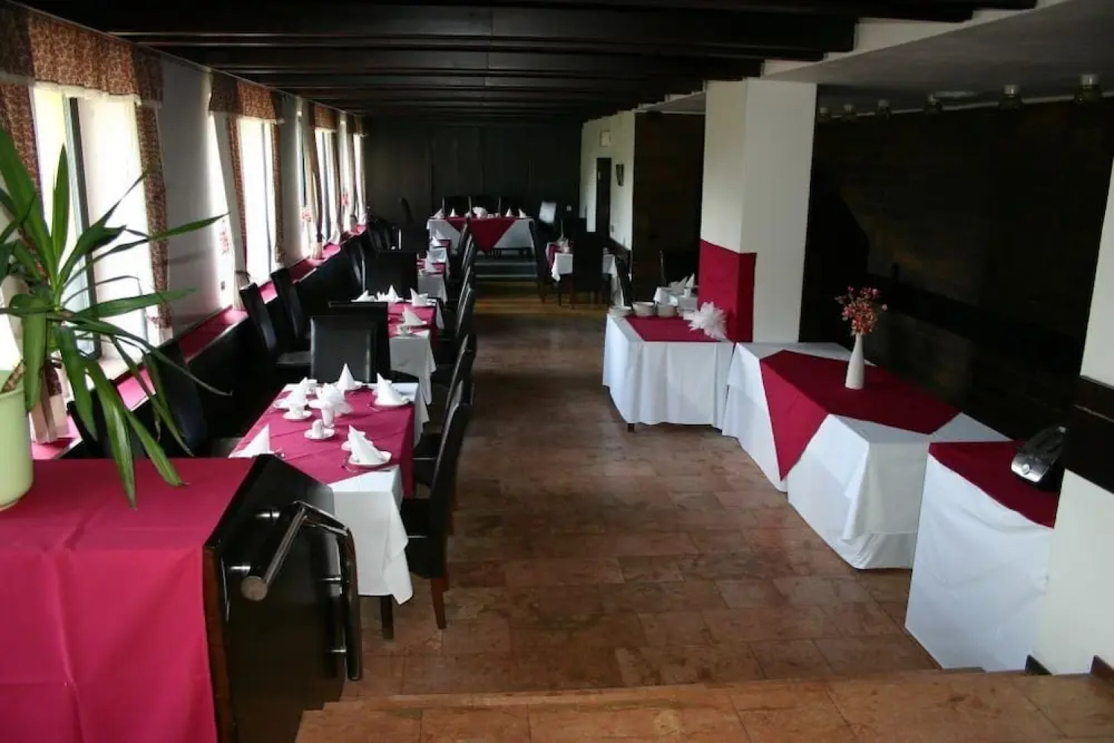 Hotel Ondráš z Beskyd