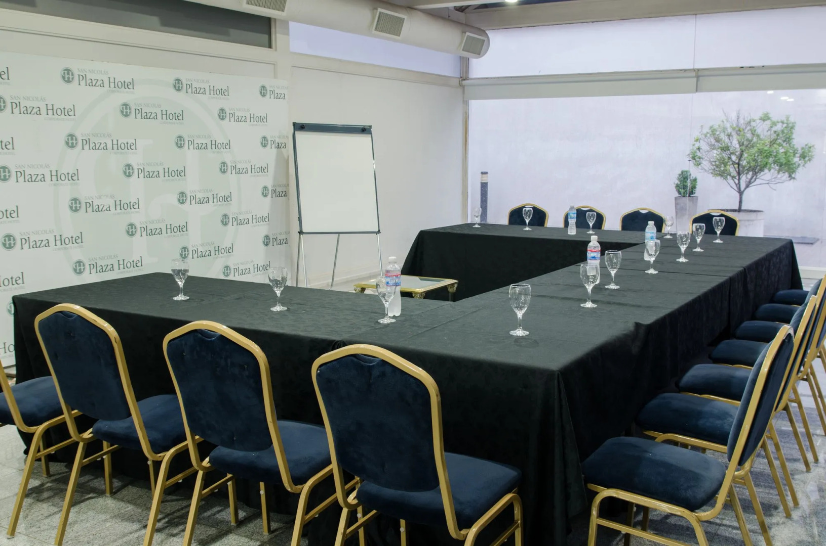 San Nicolas Plaza Hotel