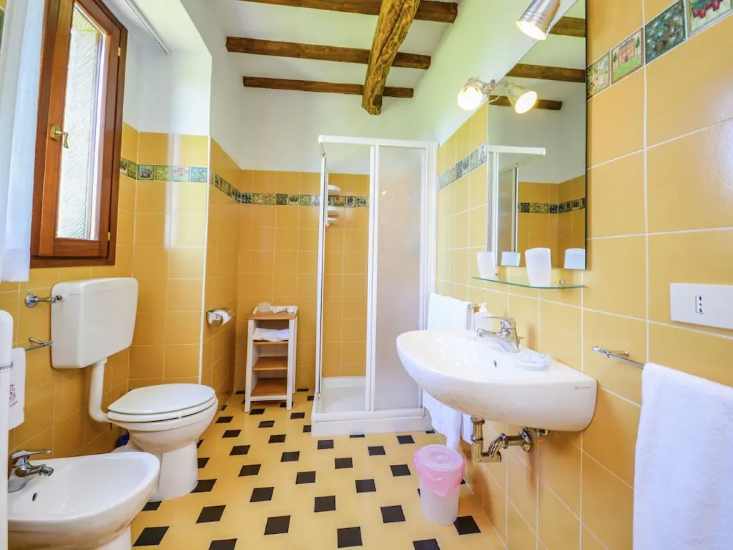 Spacious Villa in Marradi with Swimming Pool