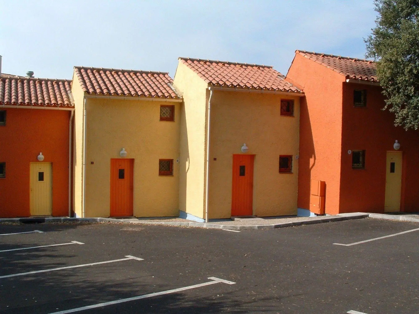 Résidence les Lionceaux by Popinns