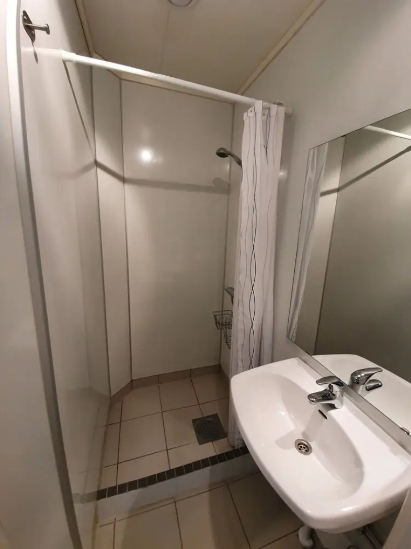 Vestavind Hytter og Rom