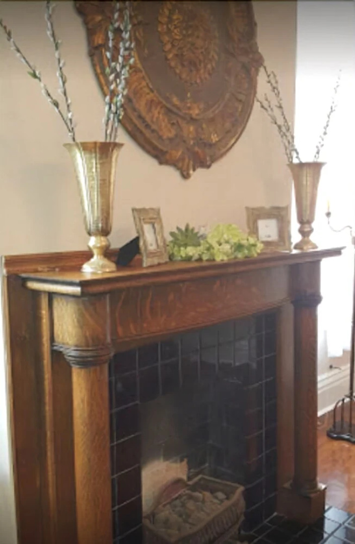 Laurel Manor Bed and Breakfast