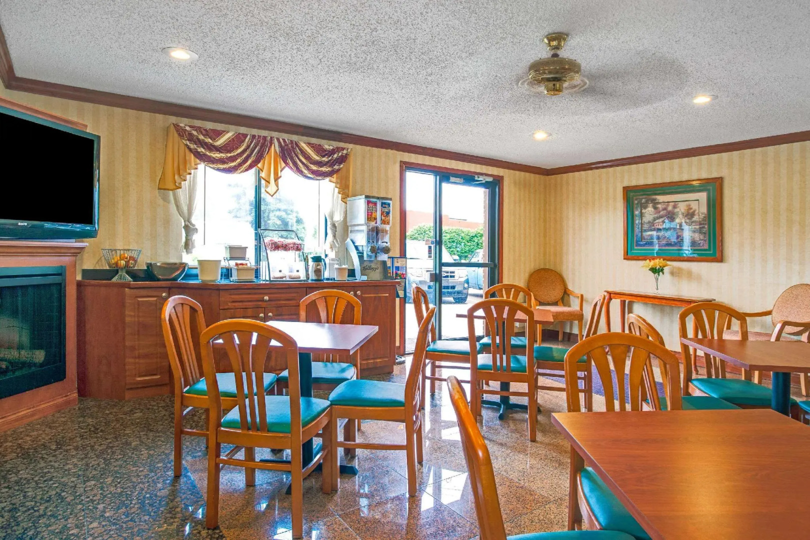 Super 8 By Wyndham Belleville