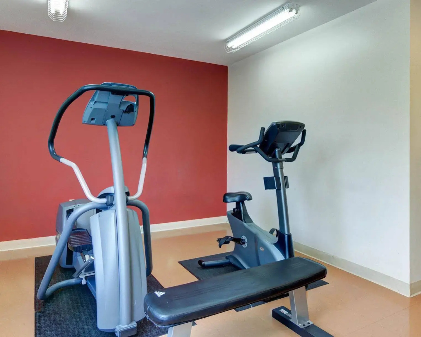 Suburban Studios Sterling - Washington Dulles