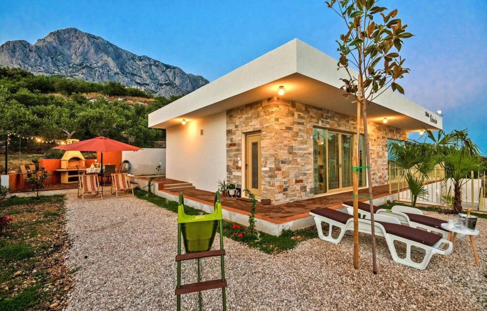 Beautiful Home in Baska Voda With Wifi and 2 Bedrooms