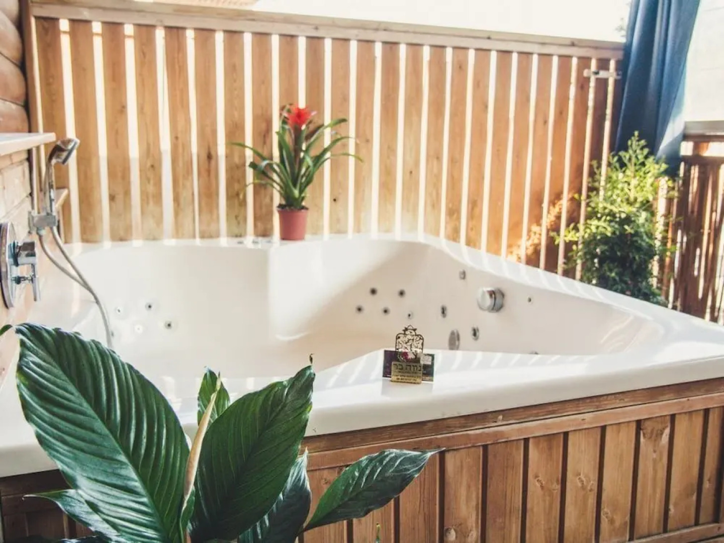 Neve Bar boutique hotel in the village