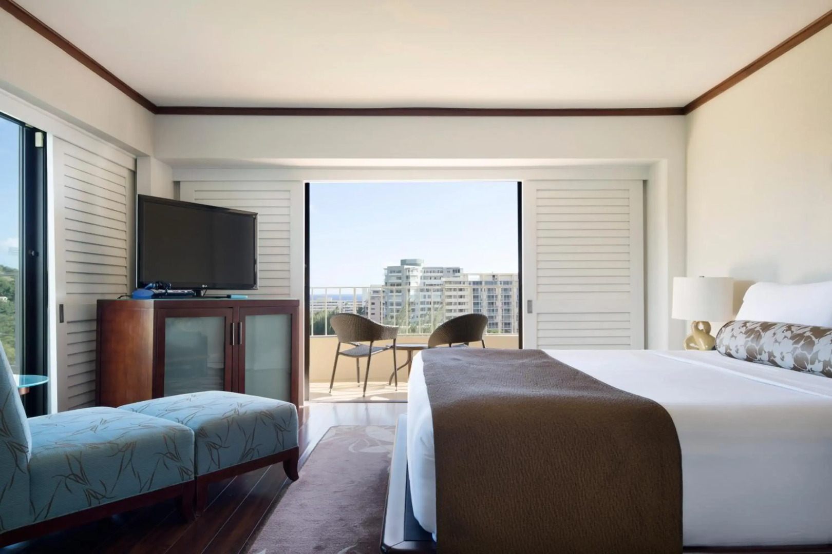 Lotus Honolulu at Diamond Head