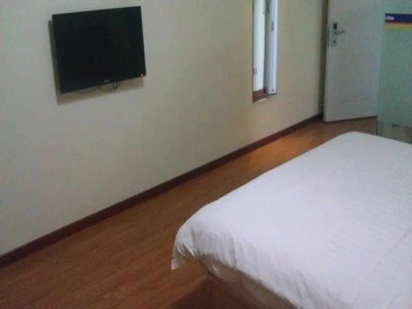 7 Days Inn