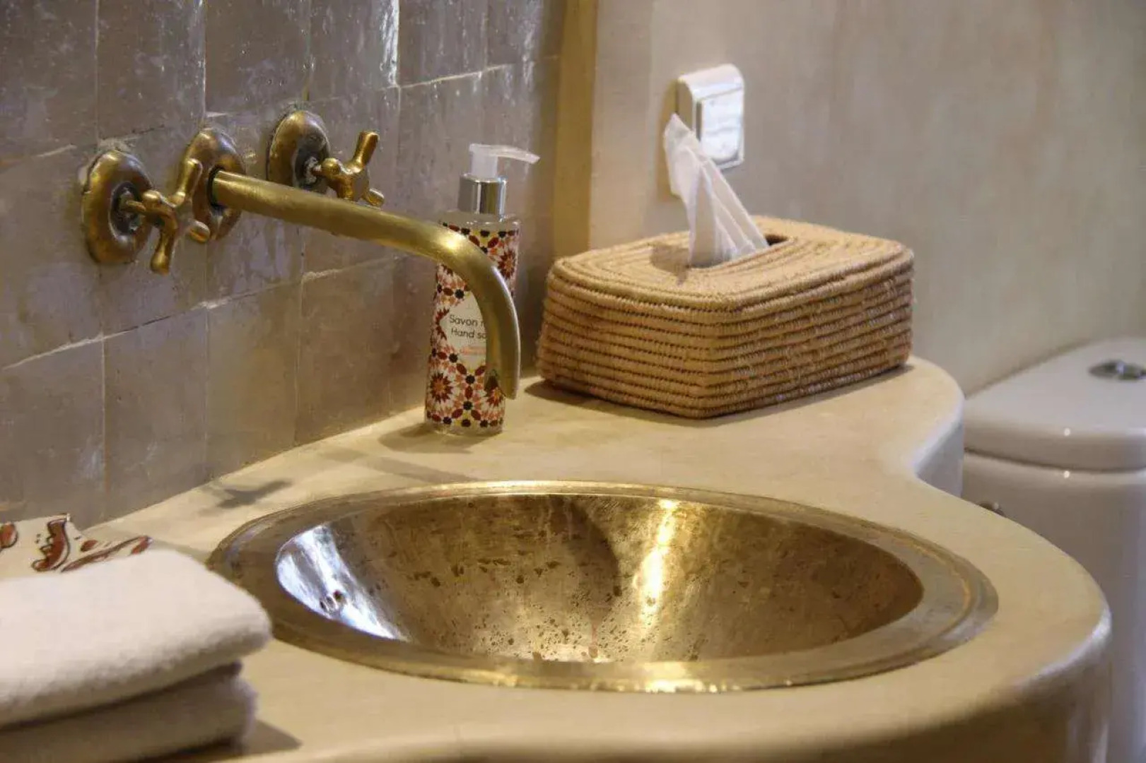 Riad Emberiza Sahari