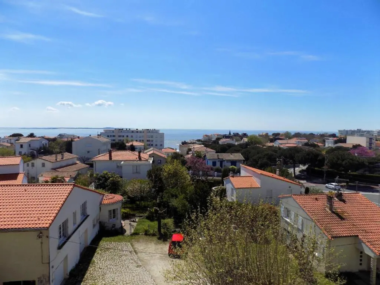 Royan - APPARTEMENT VUE MER - proximité plage et parking privatif