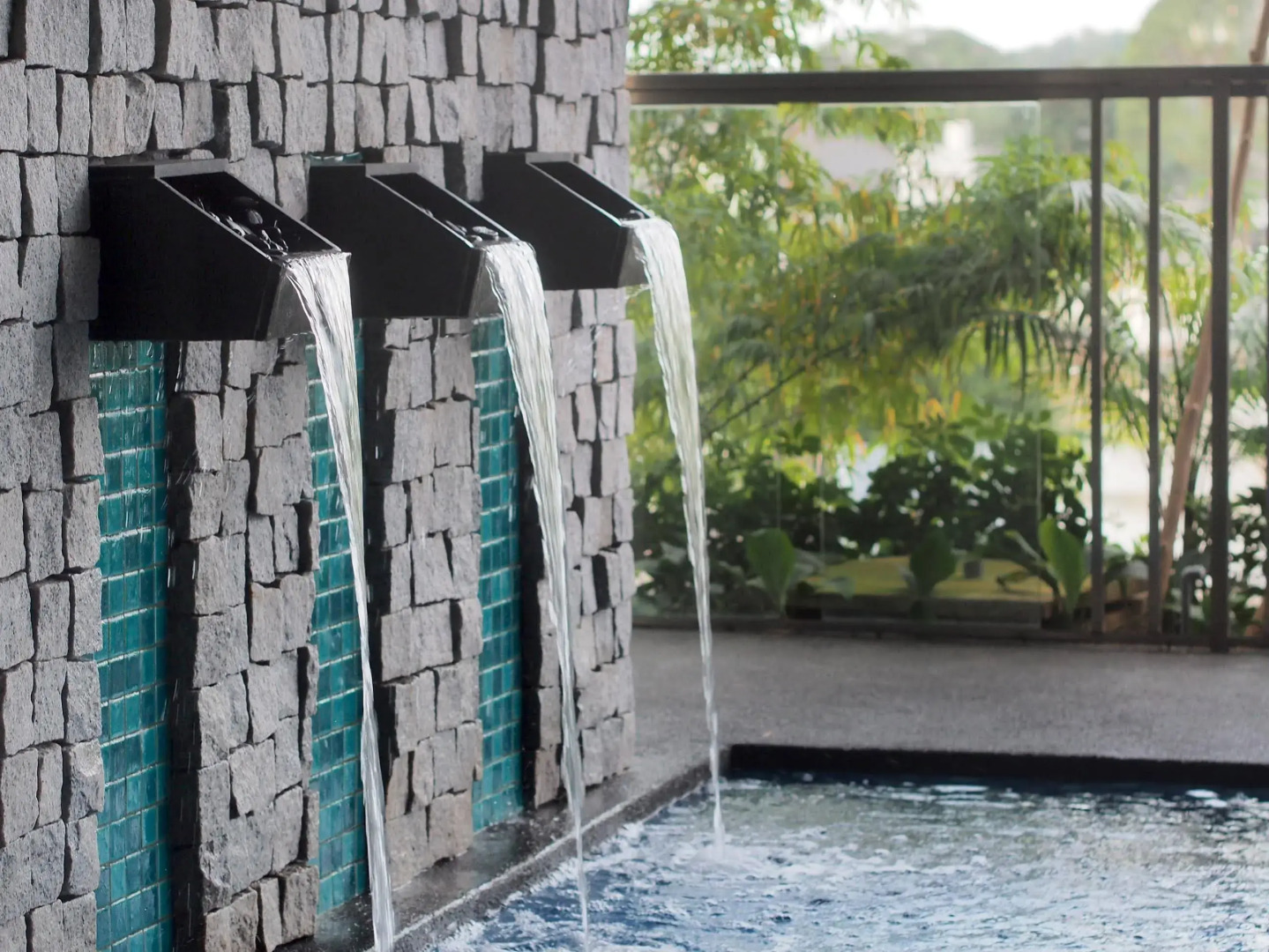 The Waterfront Hotel