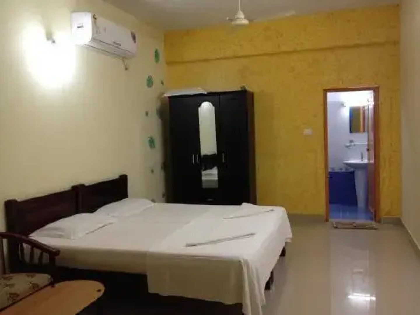 Green Plaza Beach Resort