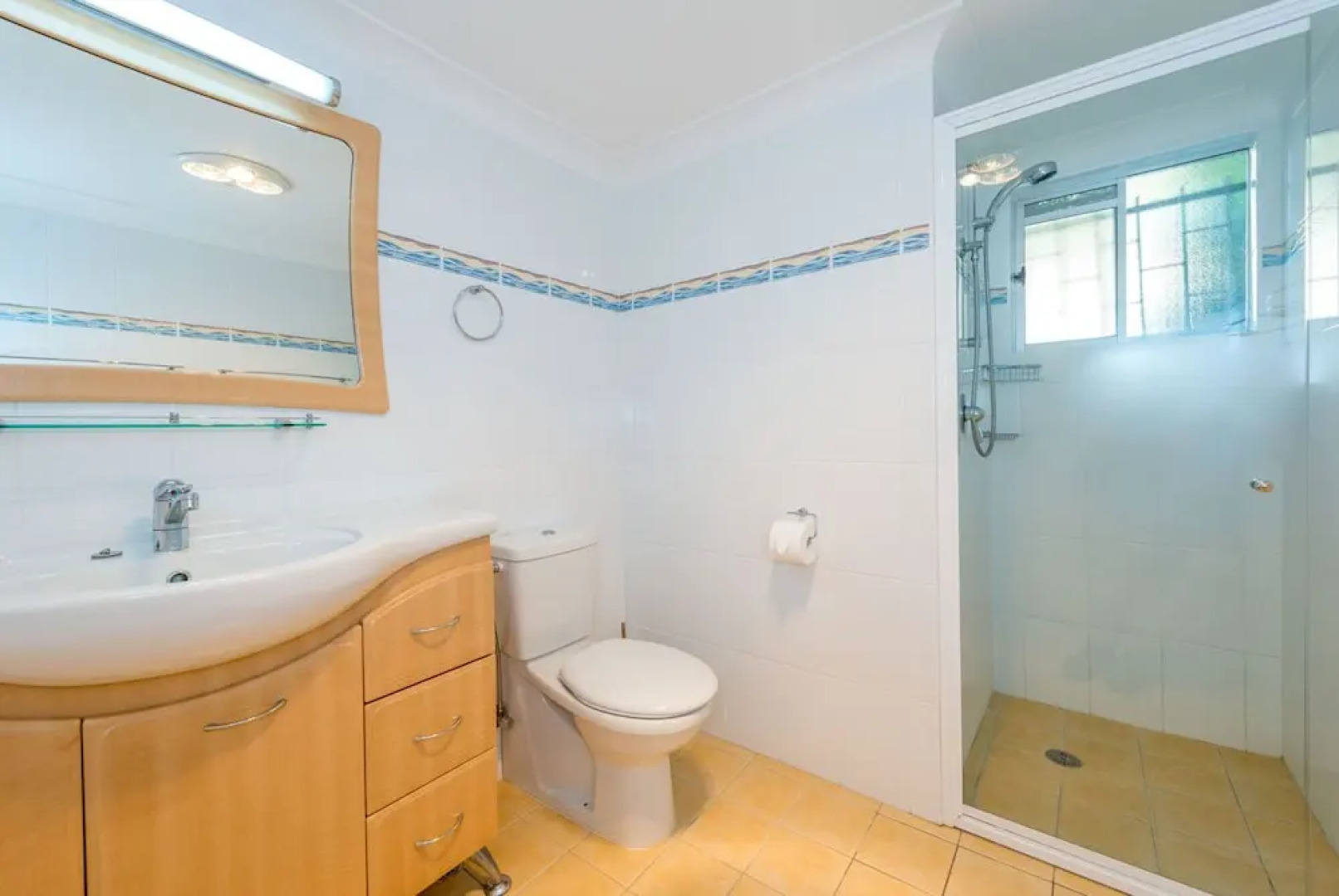 Ronald Avenue 1/65 - Shoal Bay