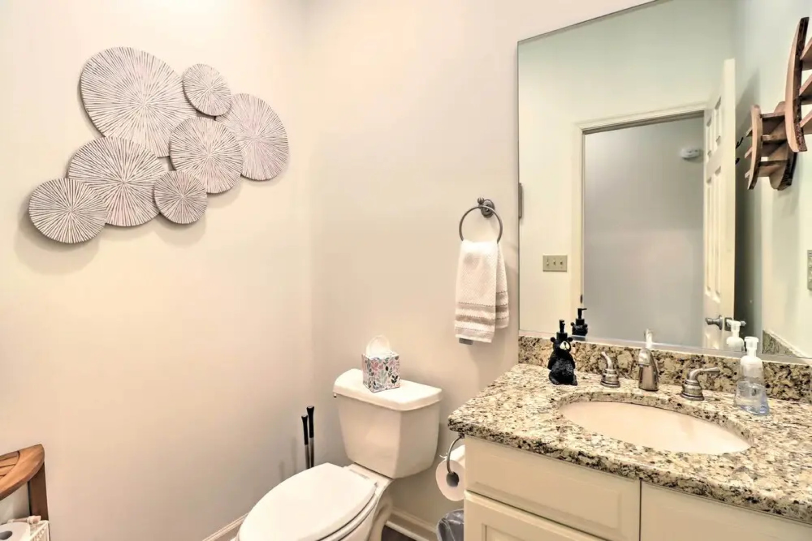 Poconos Townhome - Walk to Big Boulder Lake!