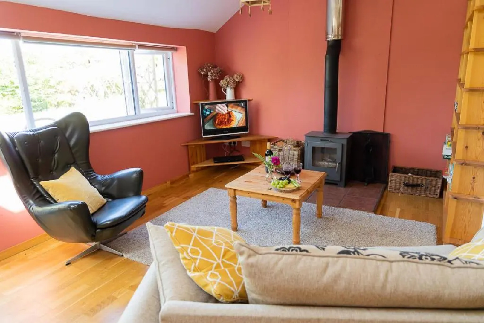 The Story House - Mendip Countryside Cottage