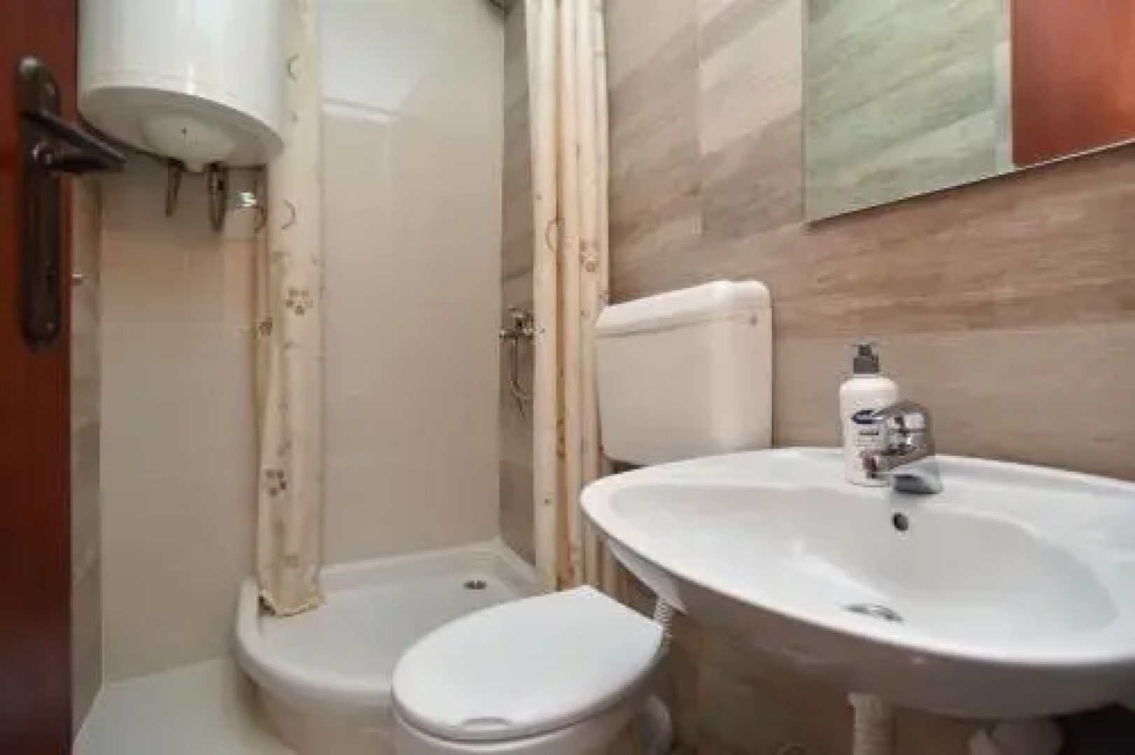 Guesthouse Beach House