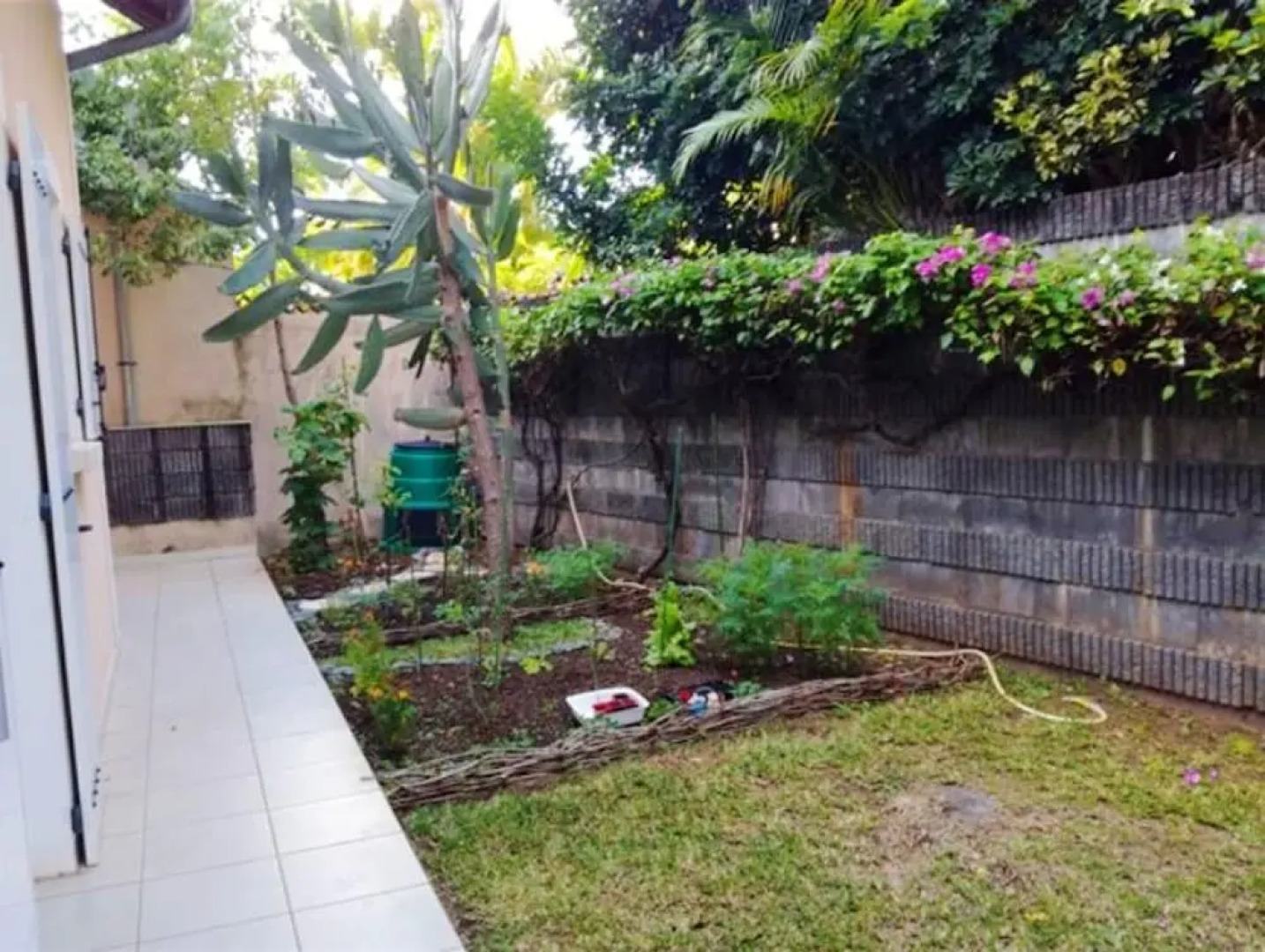 Villa With 4 Bedrooms in Saint-denis, With Wonderful sea View, Private Pool, Enclosed Garden