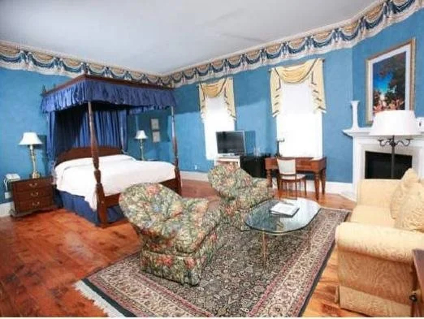 The Waterloo Hotel